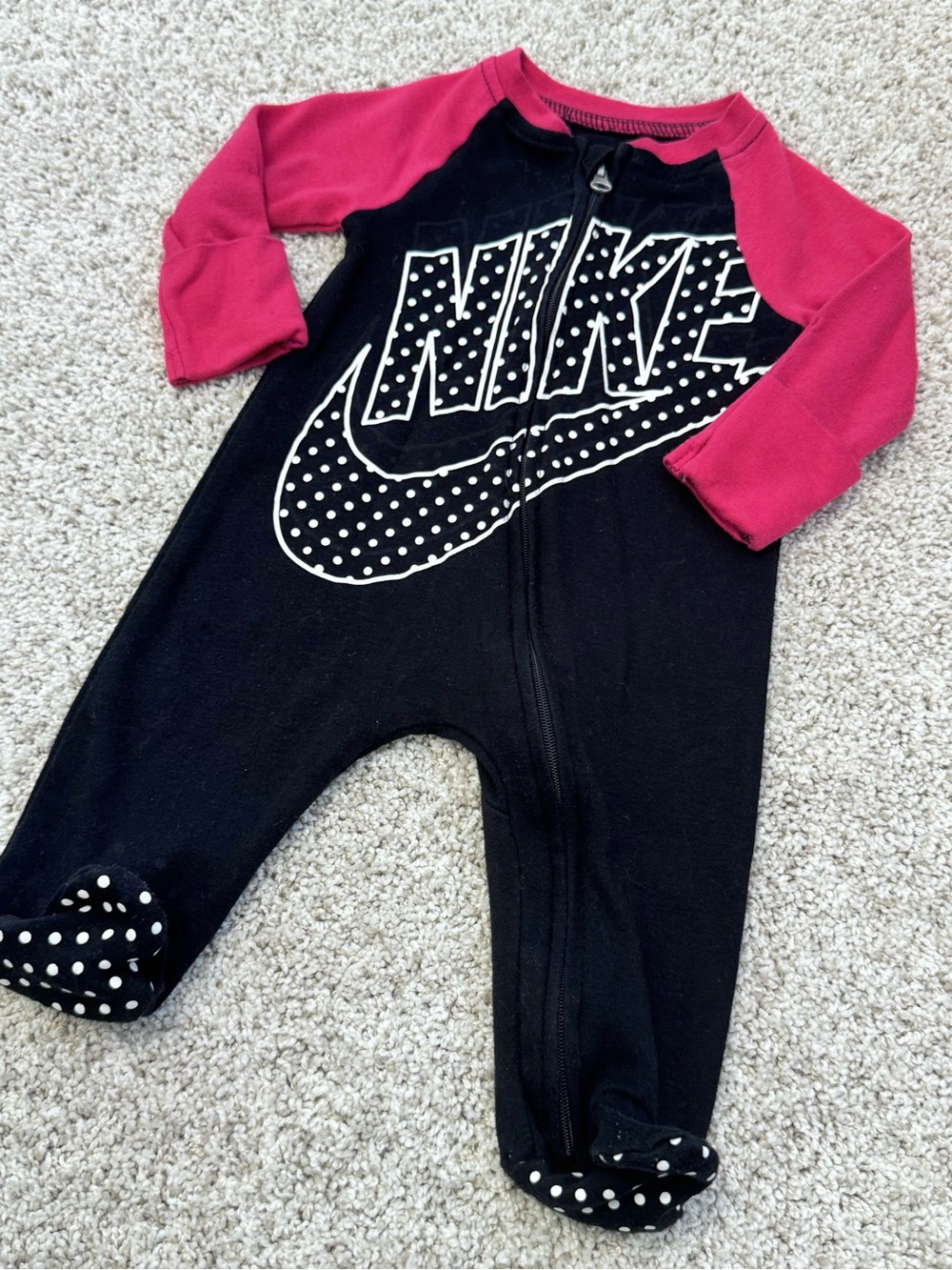 Nike Black polka dot One-Piece Footed Pajamas with Pink Raglan Sleeves